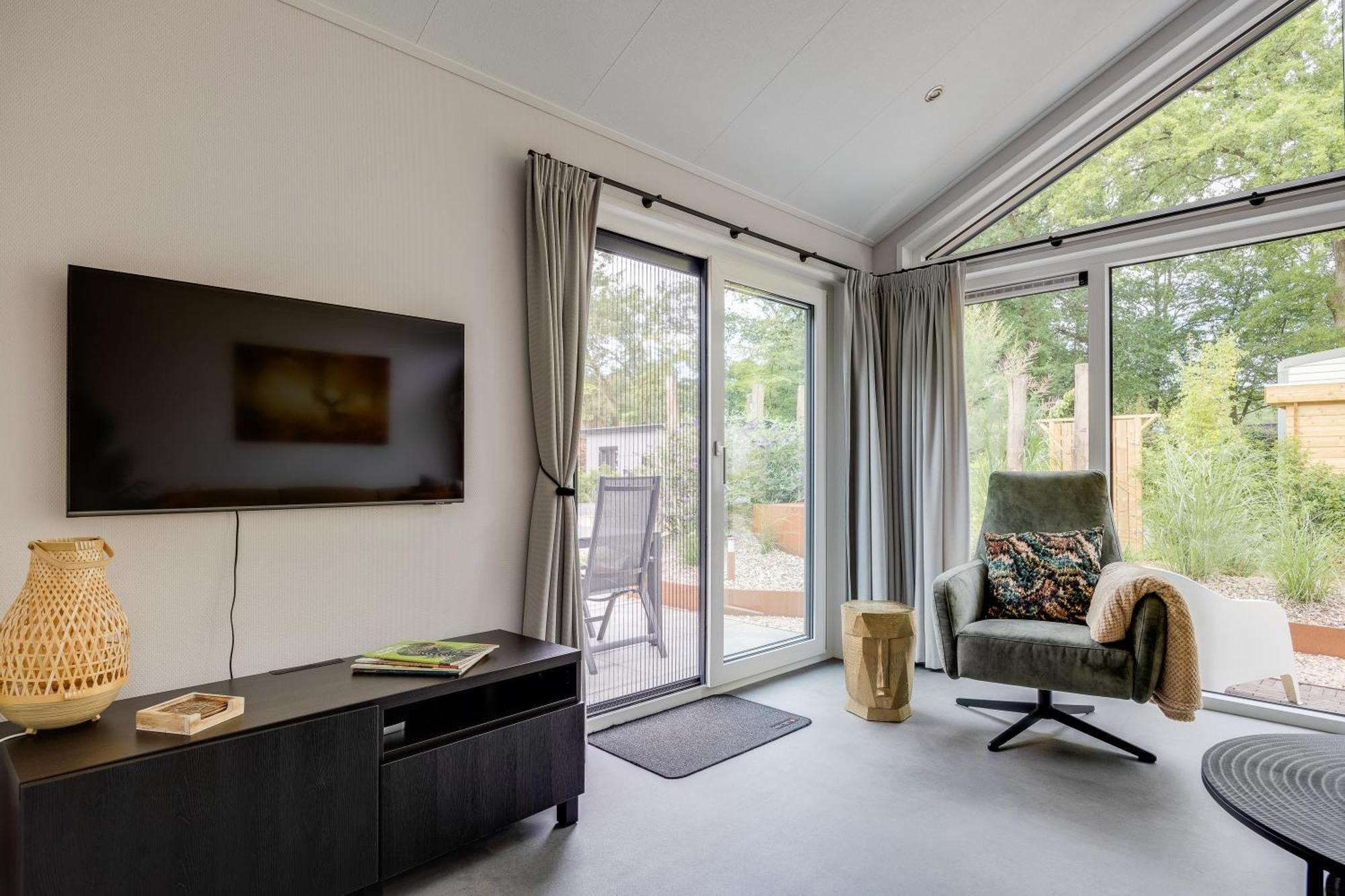 Modern Ingericht Chalet Op Groen Park Op De Veluwe Epe Esterno foto