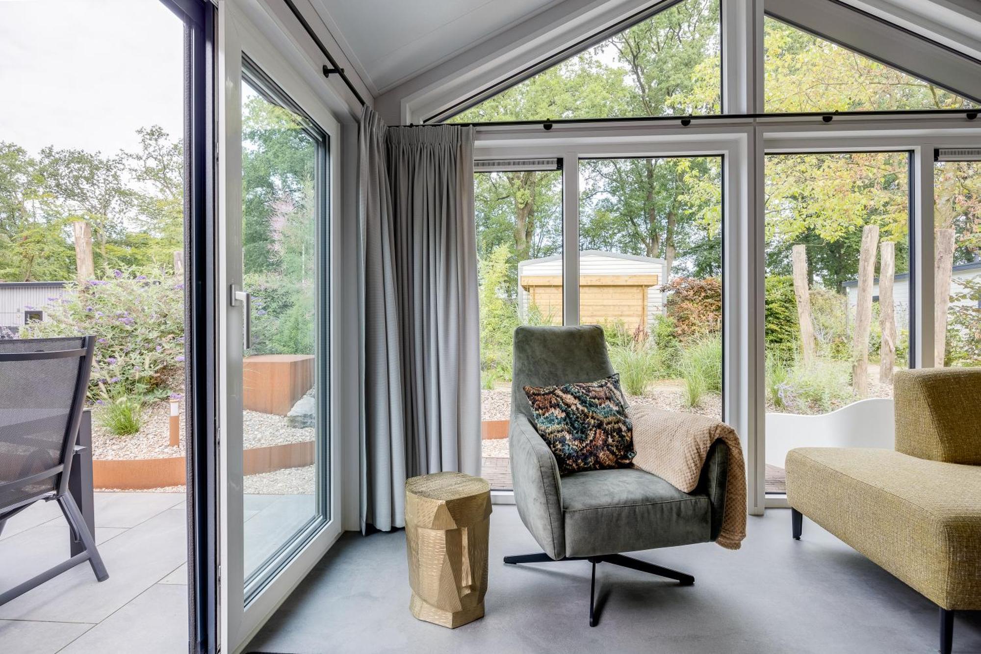Modern Ingericht Chalet Op Groen Park Op De Veluwe Epe Esterno foto